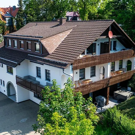 Chalet Bergzeit 4 شقة